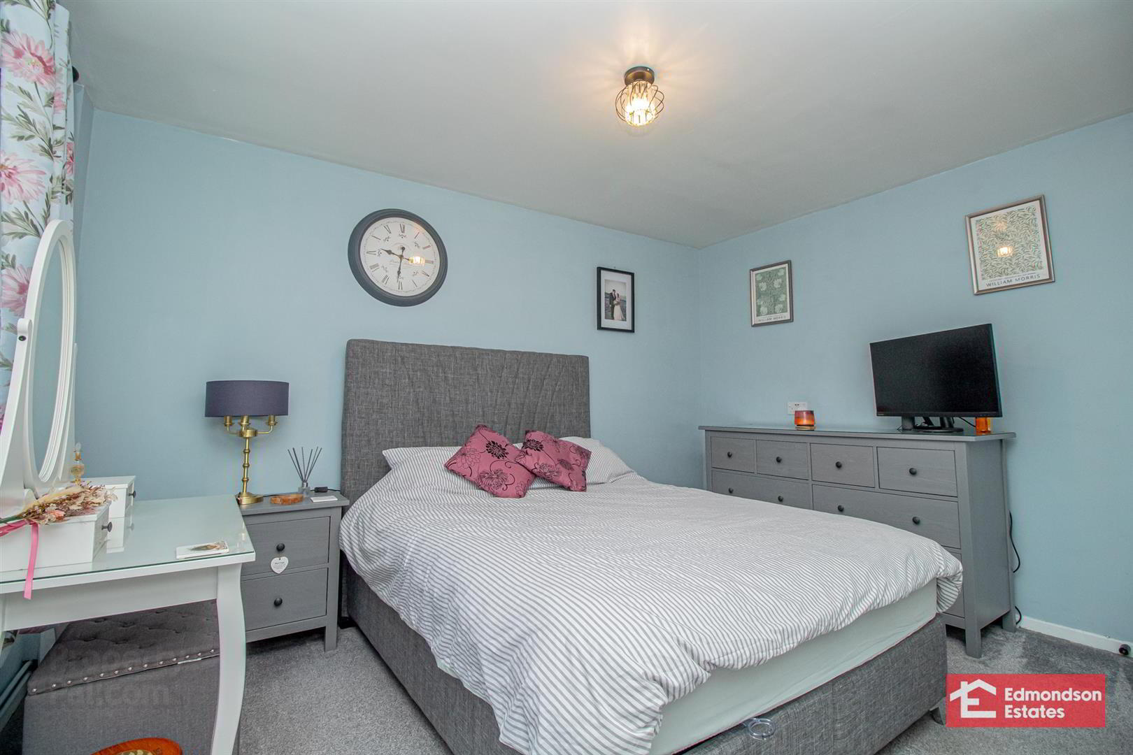 49 Rossmore Green 15 of 25