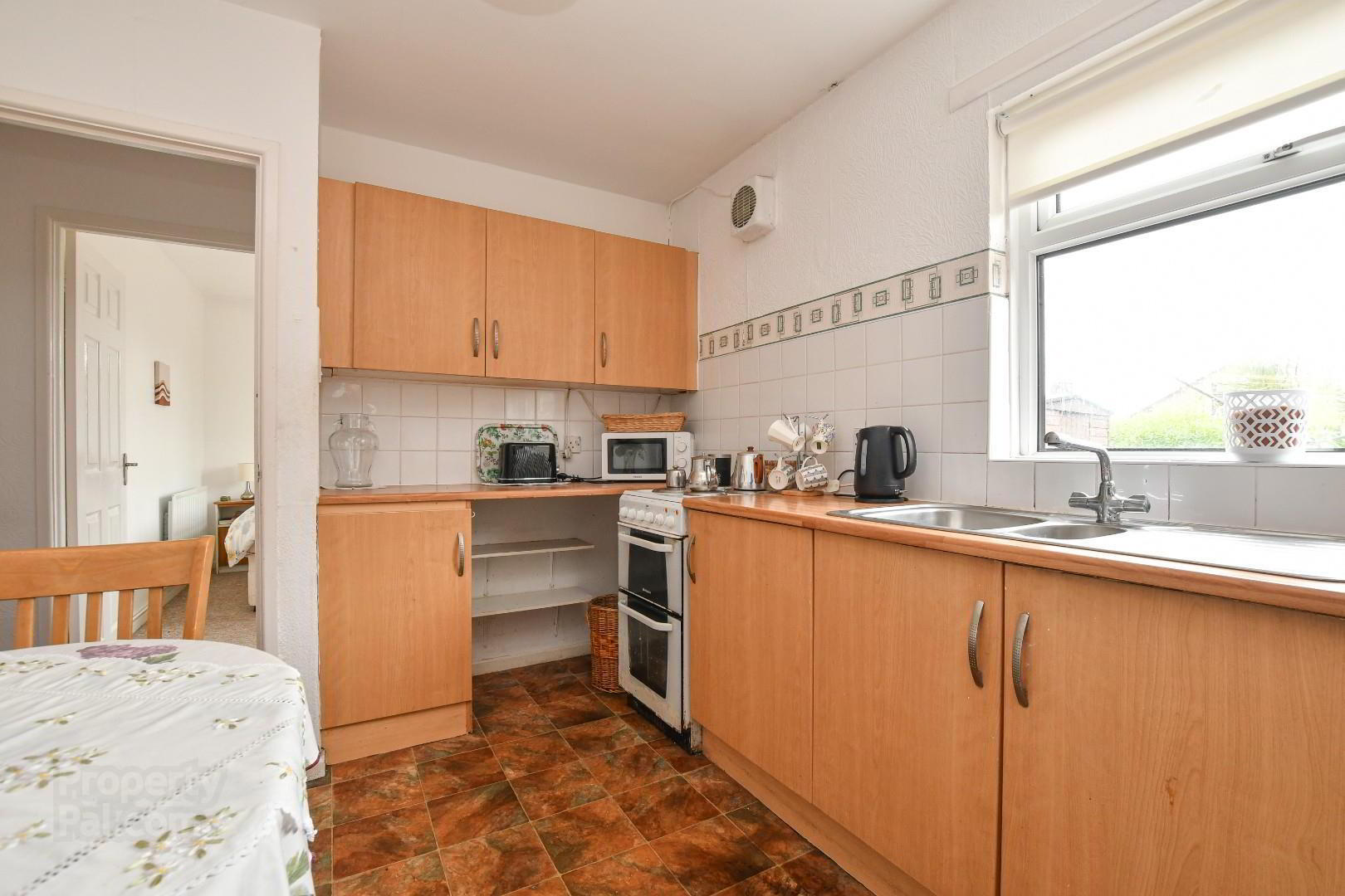66 Navar Drive 10 of 23