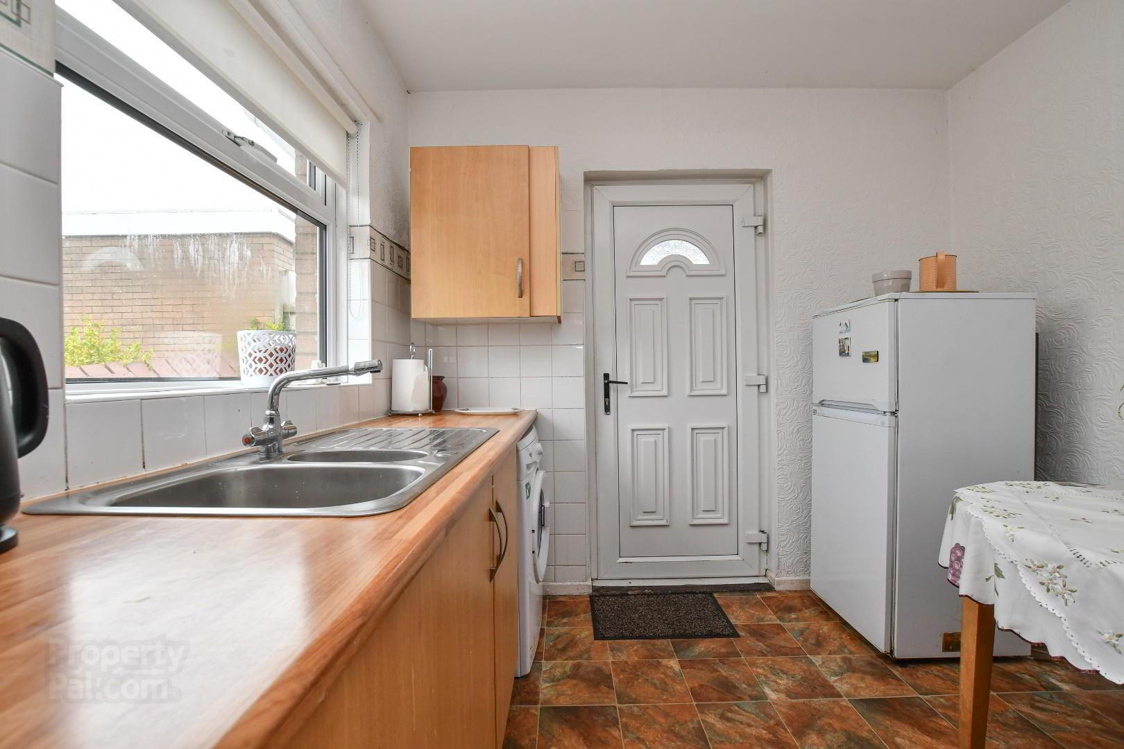 66 Navar Drive 12 of 23