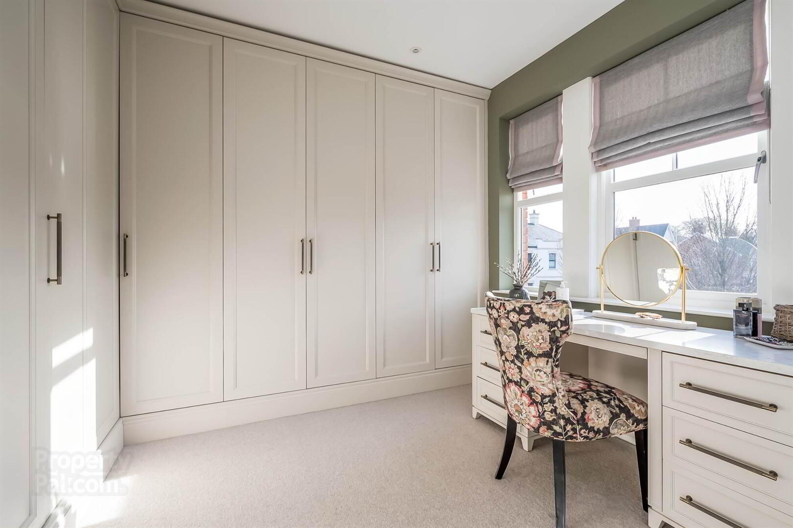 13 Lady Ishbel Avenue 17 of 36