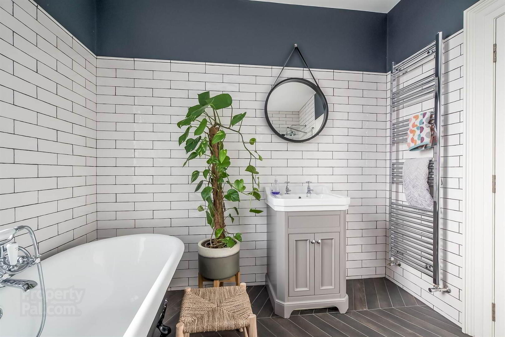 13 Lady Ishbel Avenue 22 of 36