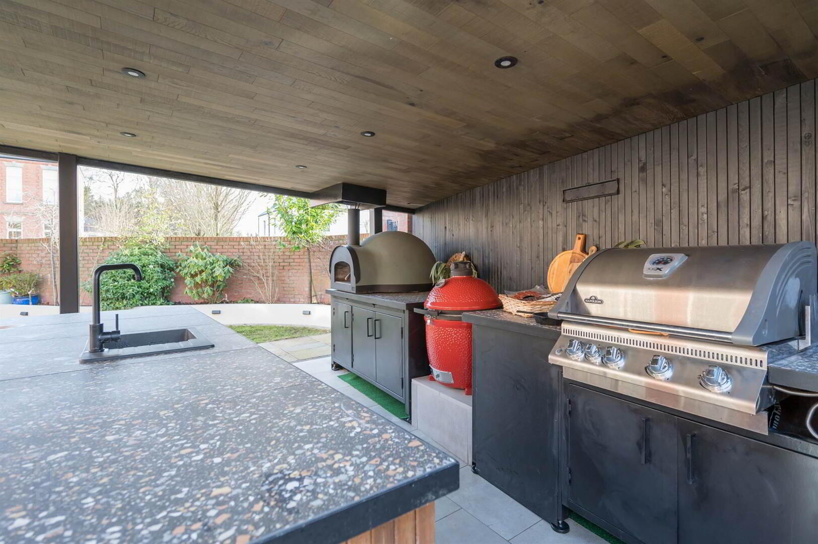 13 Lady Ishbel Avenue 28 of 36