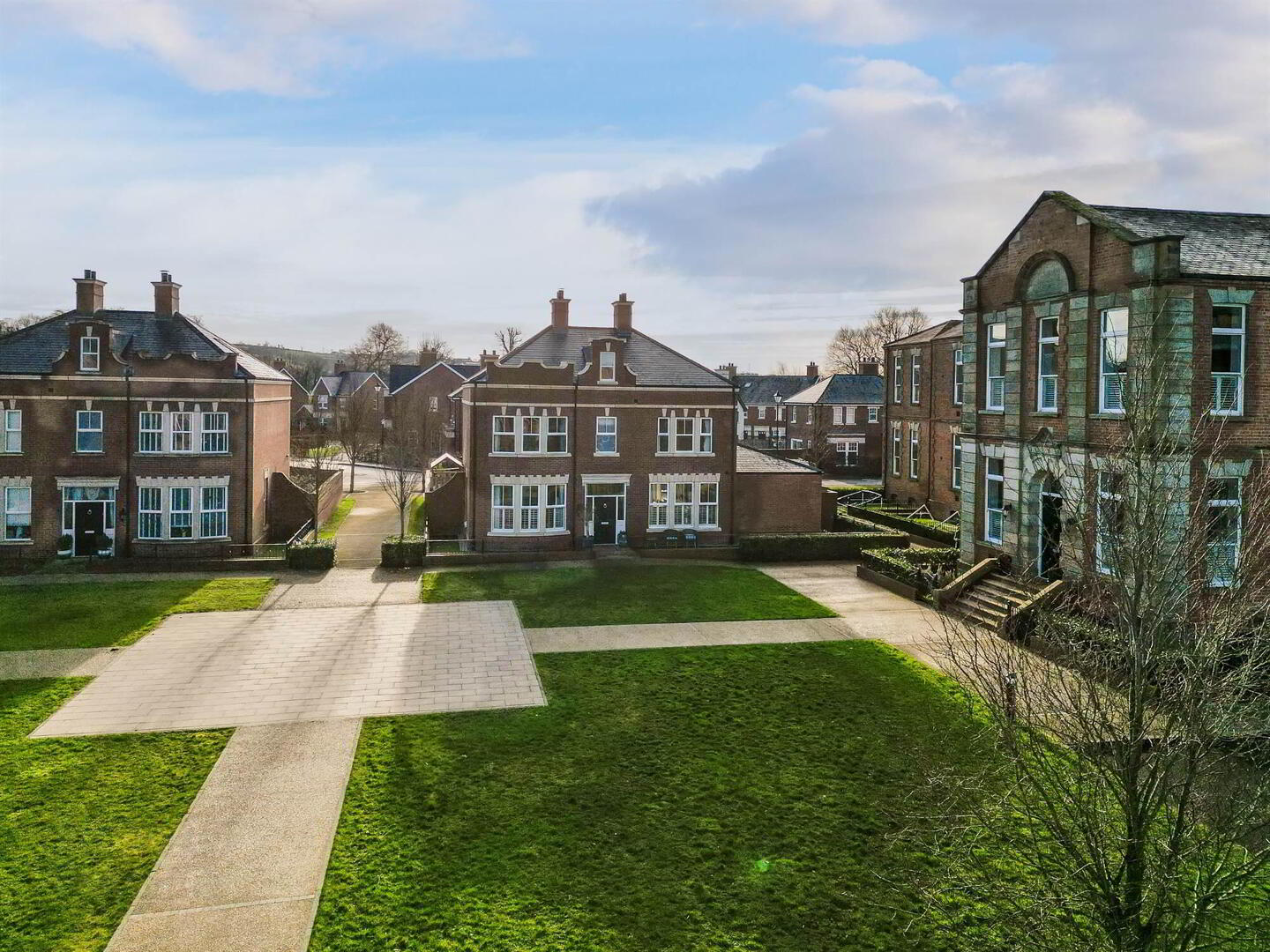 13 Lady Ishbel Avenue 35 of 36
