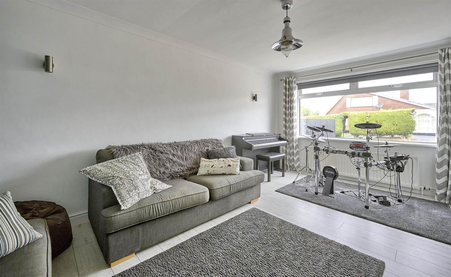 2 Belgravia Gardens 11 of 25