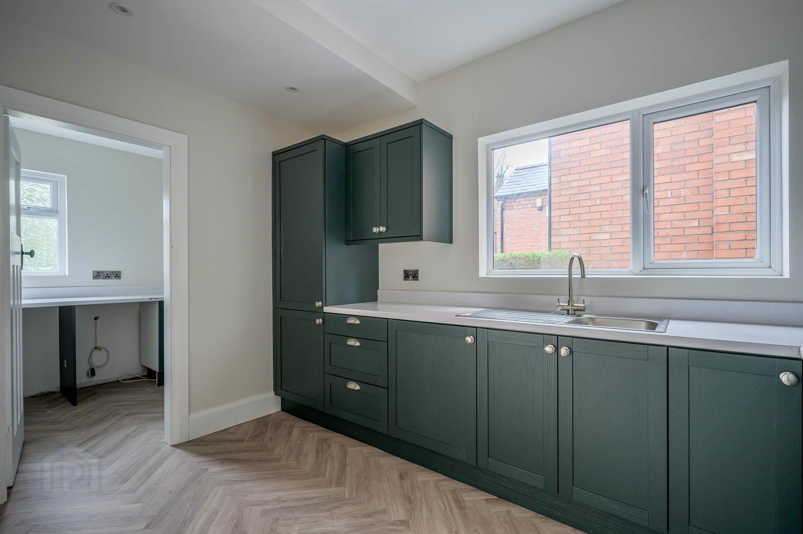 18 Neills Hill Park 13 of 24
