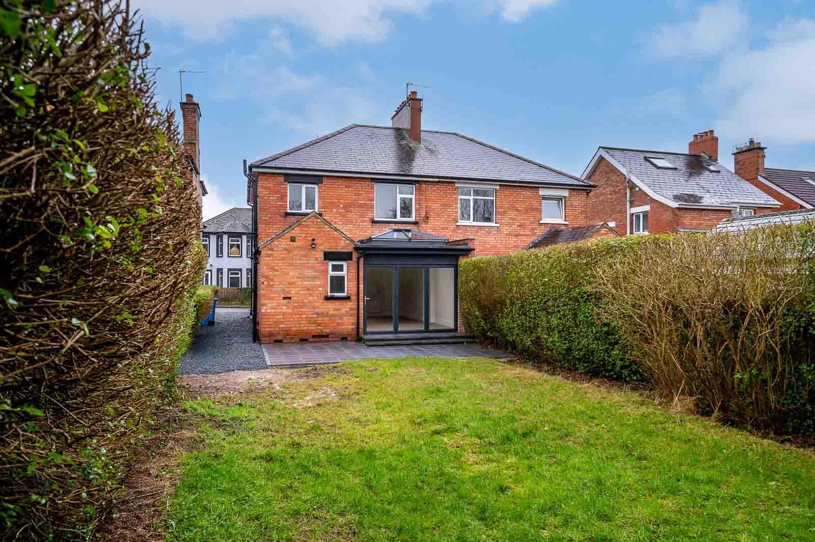 18 Neills Hill Park 23 of 24