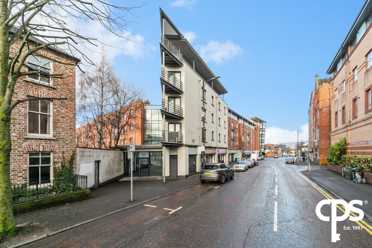 Apartment E, 1.1 Whitehall Square 1 of 21