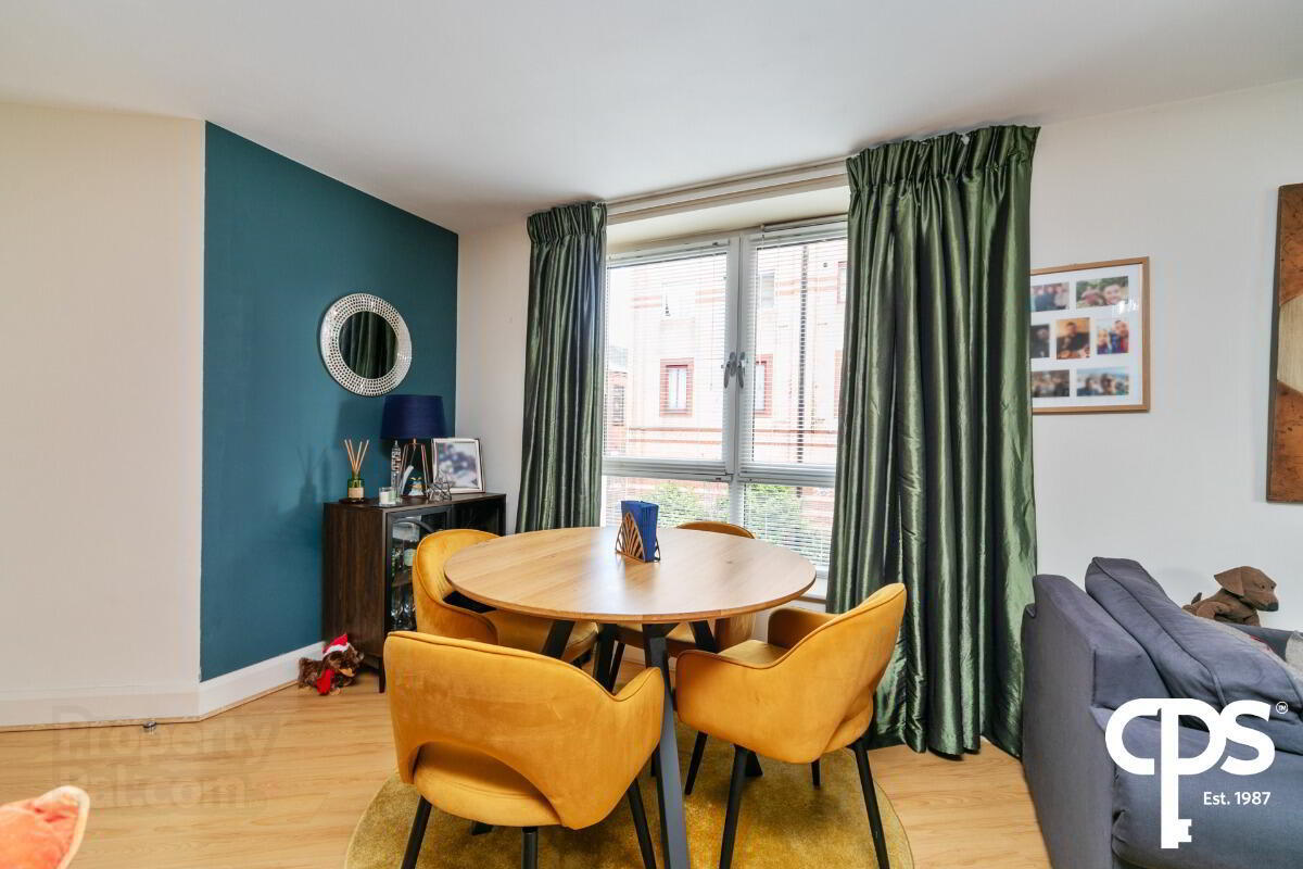 Apartment E, 1.1 Whitehall Square 14 of 21