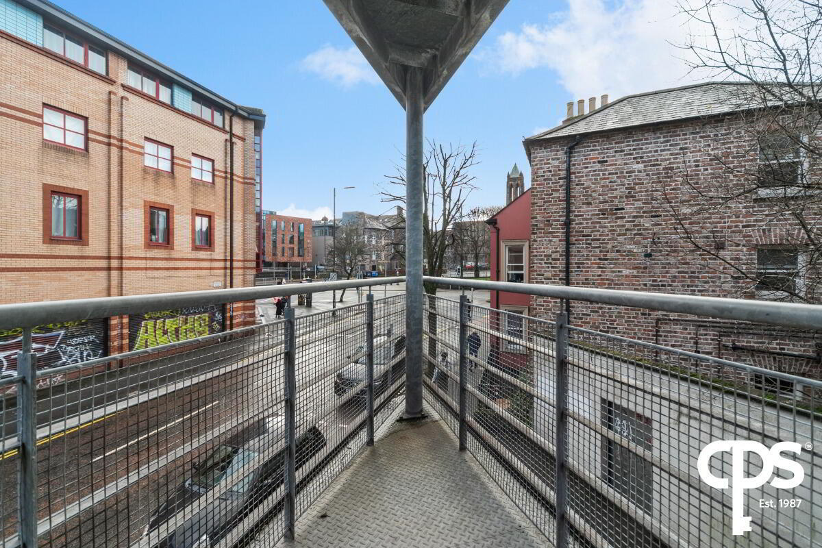 Apartment E, 1.1 Whitehall Square 18 of 21