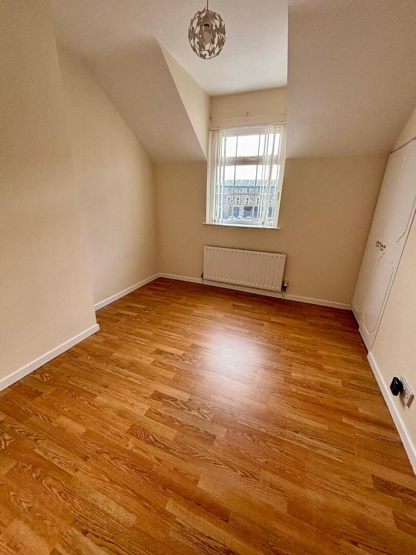 27 Robert Street 10 of 17