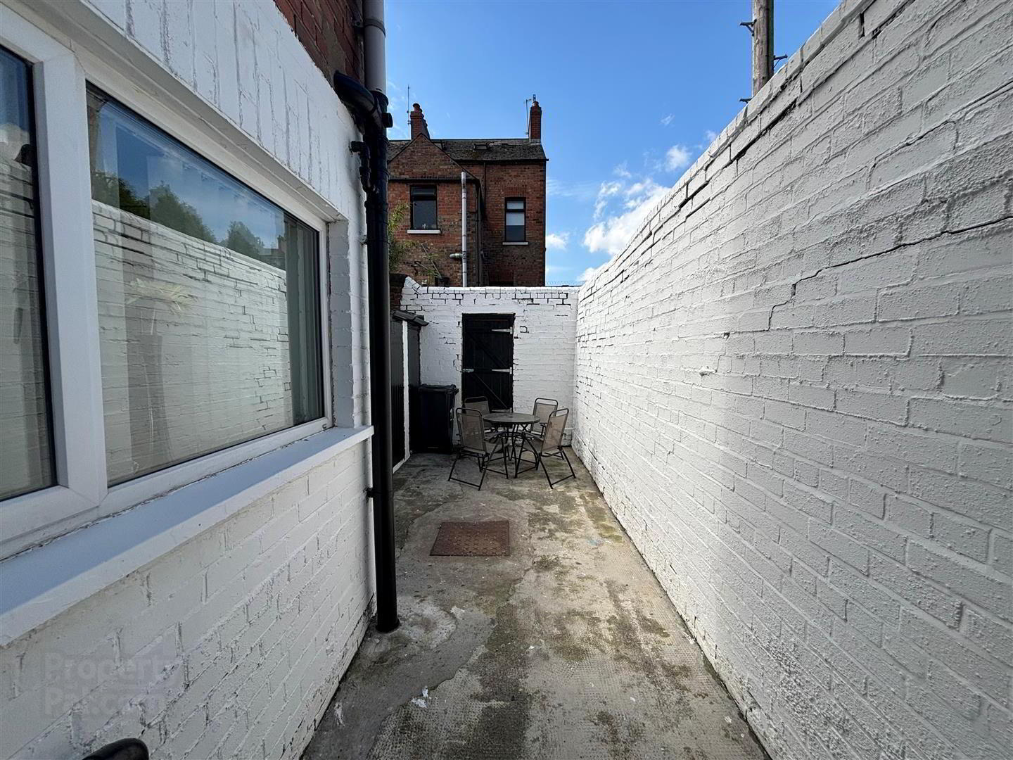 210 Cliftonville Road 22 of 24