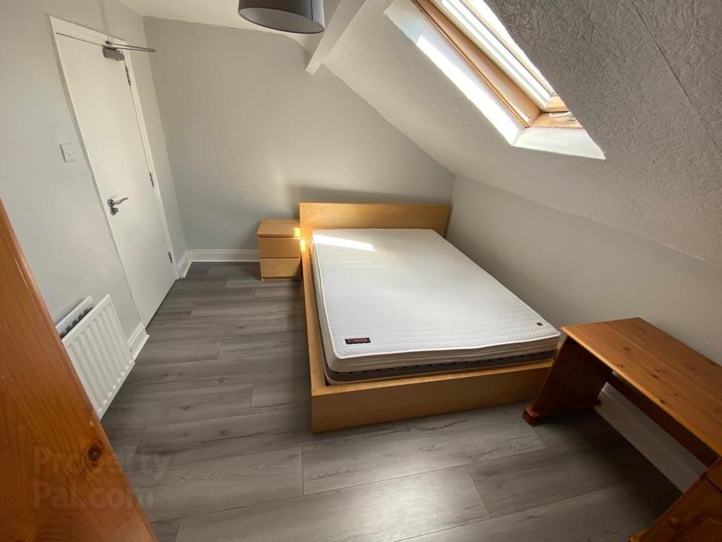(hmo Registered), 251 Roden Street 17 of 20