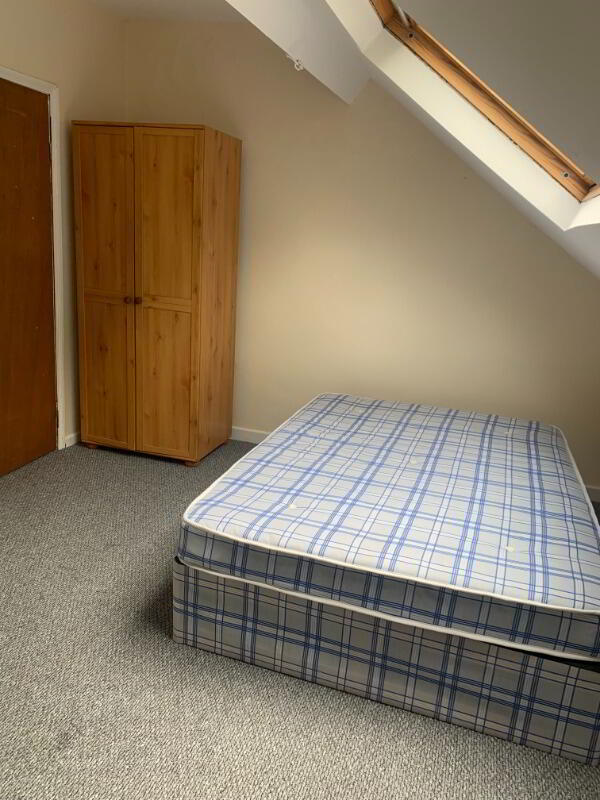 27 Balfour Avenue ( NOT HMO Registered) 6 of 11