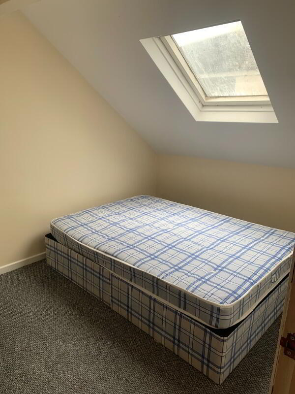 27 Balfour Avenue ( NOT HMO Registered) 7 of 11