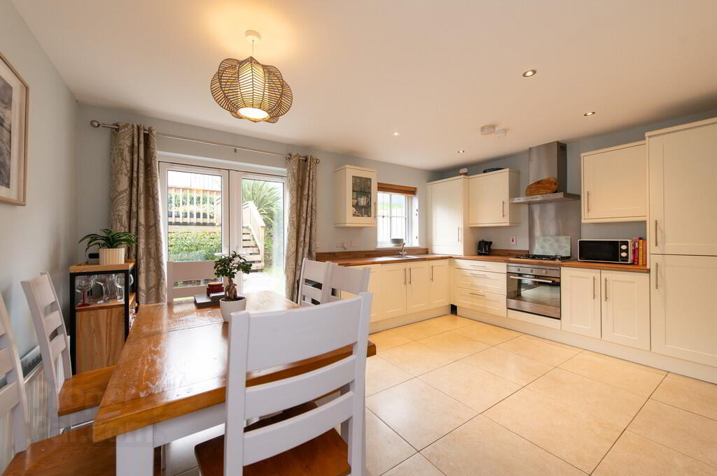 18 Foxton Place 11 of 30
