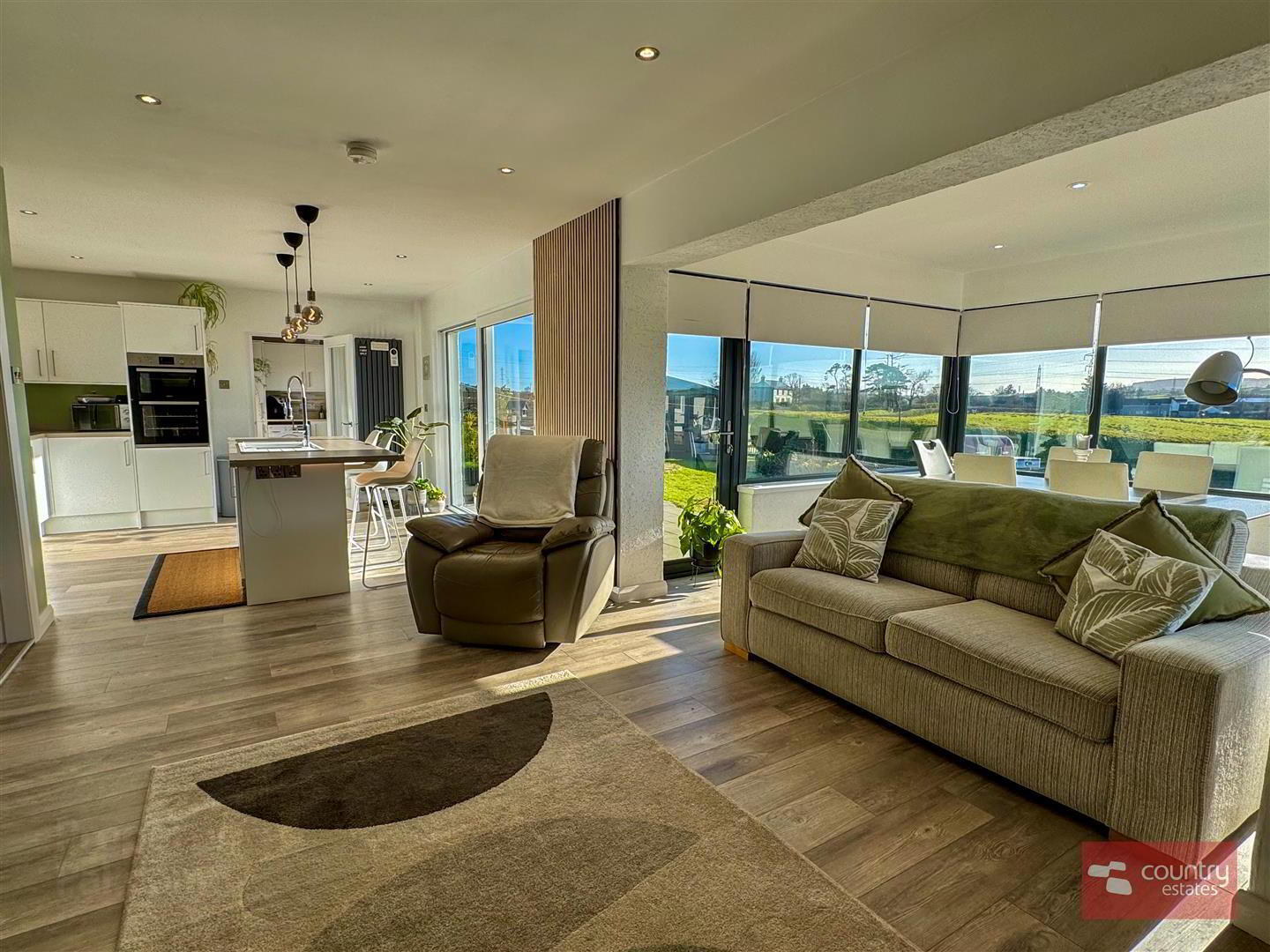 4 Willcroft Meadows 16 of 40