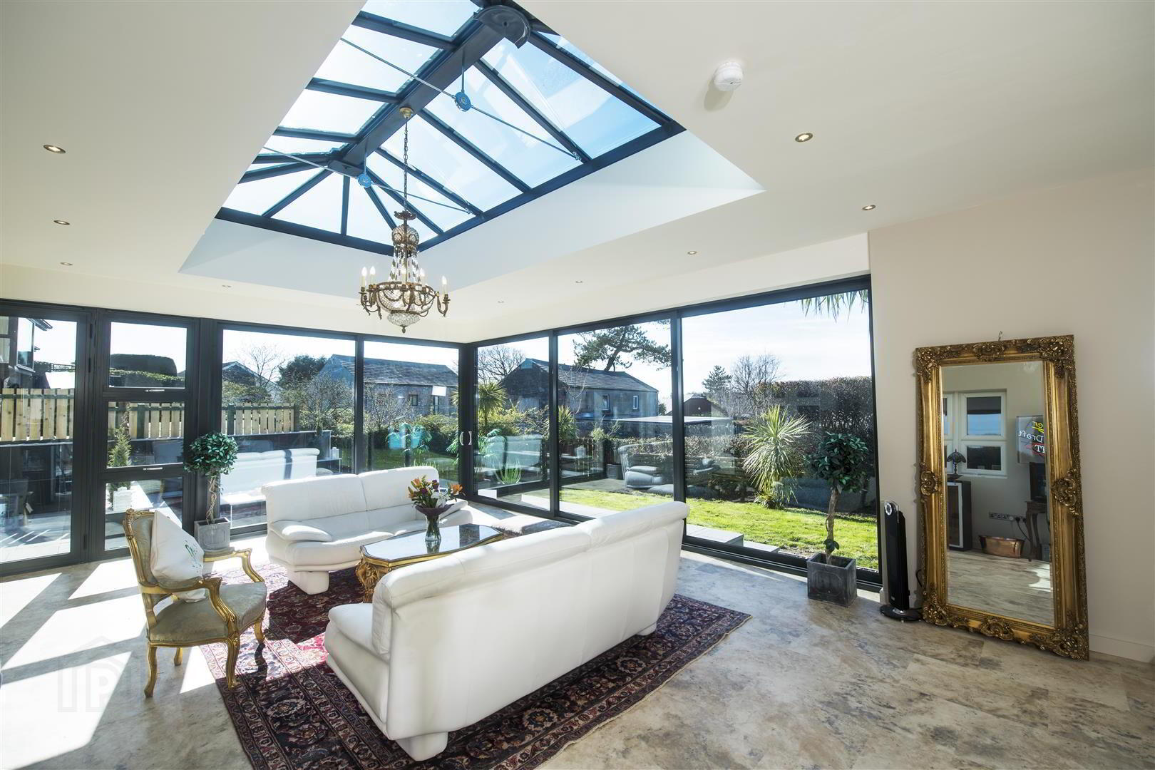 2c Maxwell Road 14 of 52