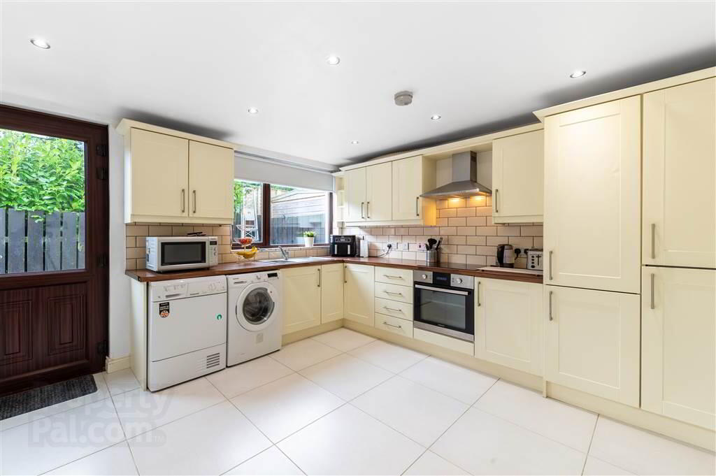 7 Milfort Avenue 13 of 26