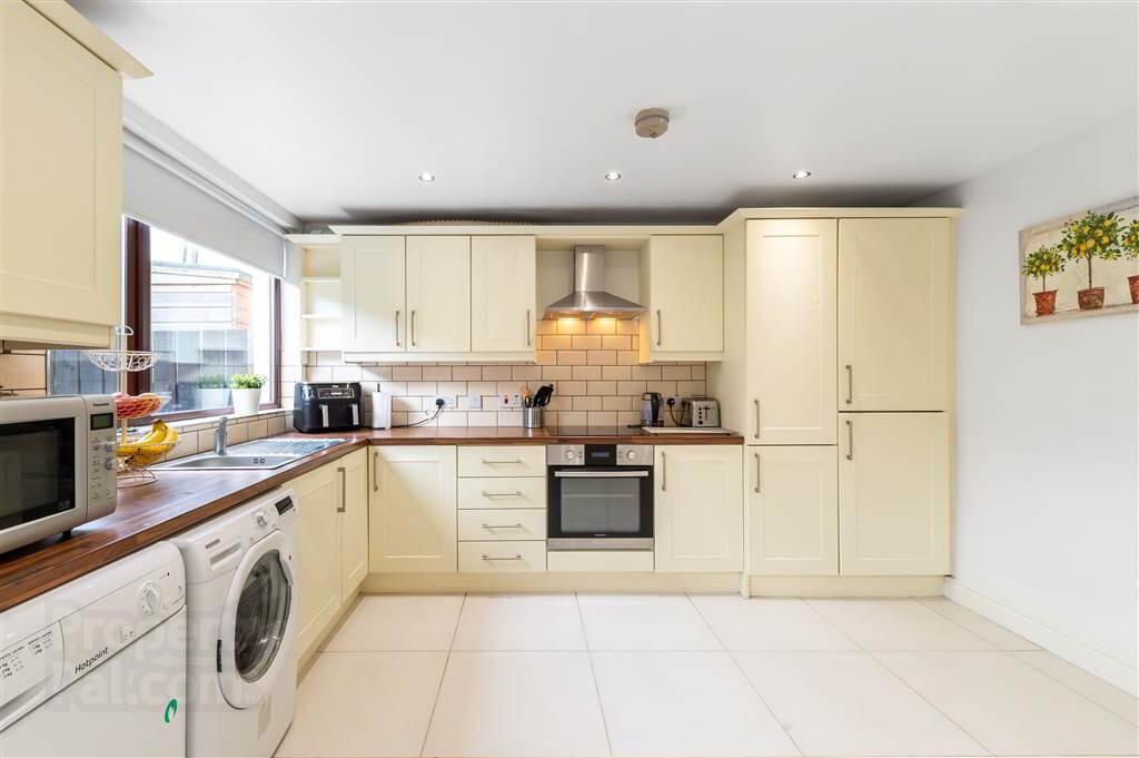 7 Milfort Avenue 14 of 26