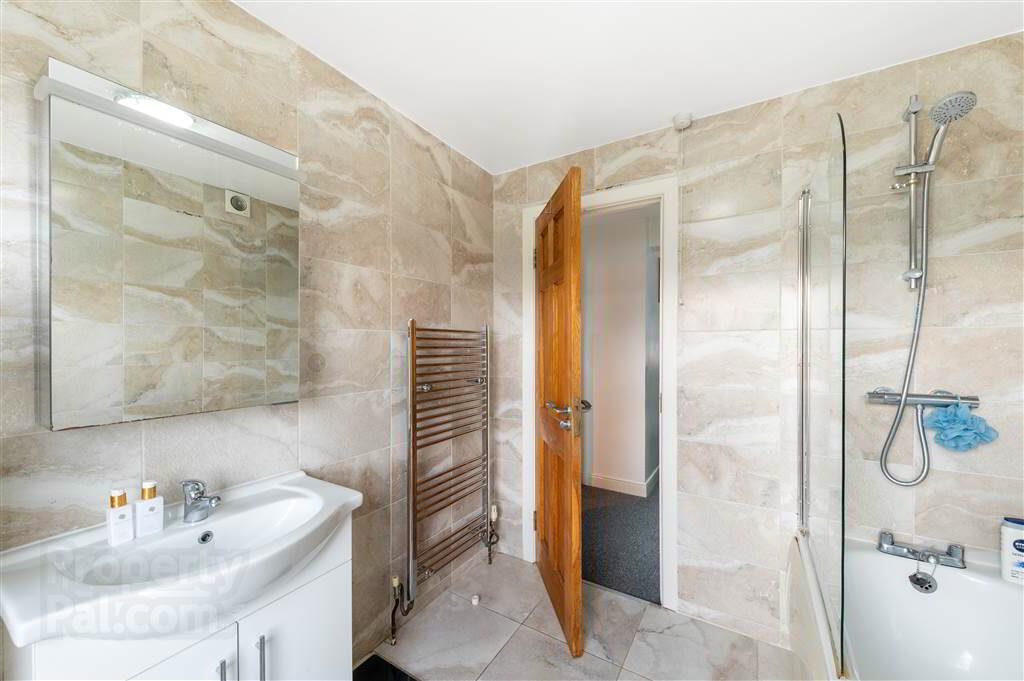 7 Milfort Avenue 23 of 26