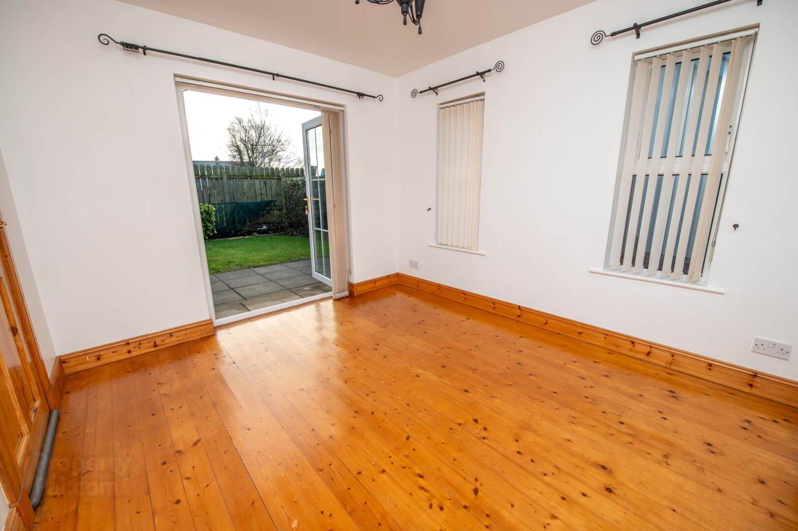 2 Milltown Mews 14 of 37