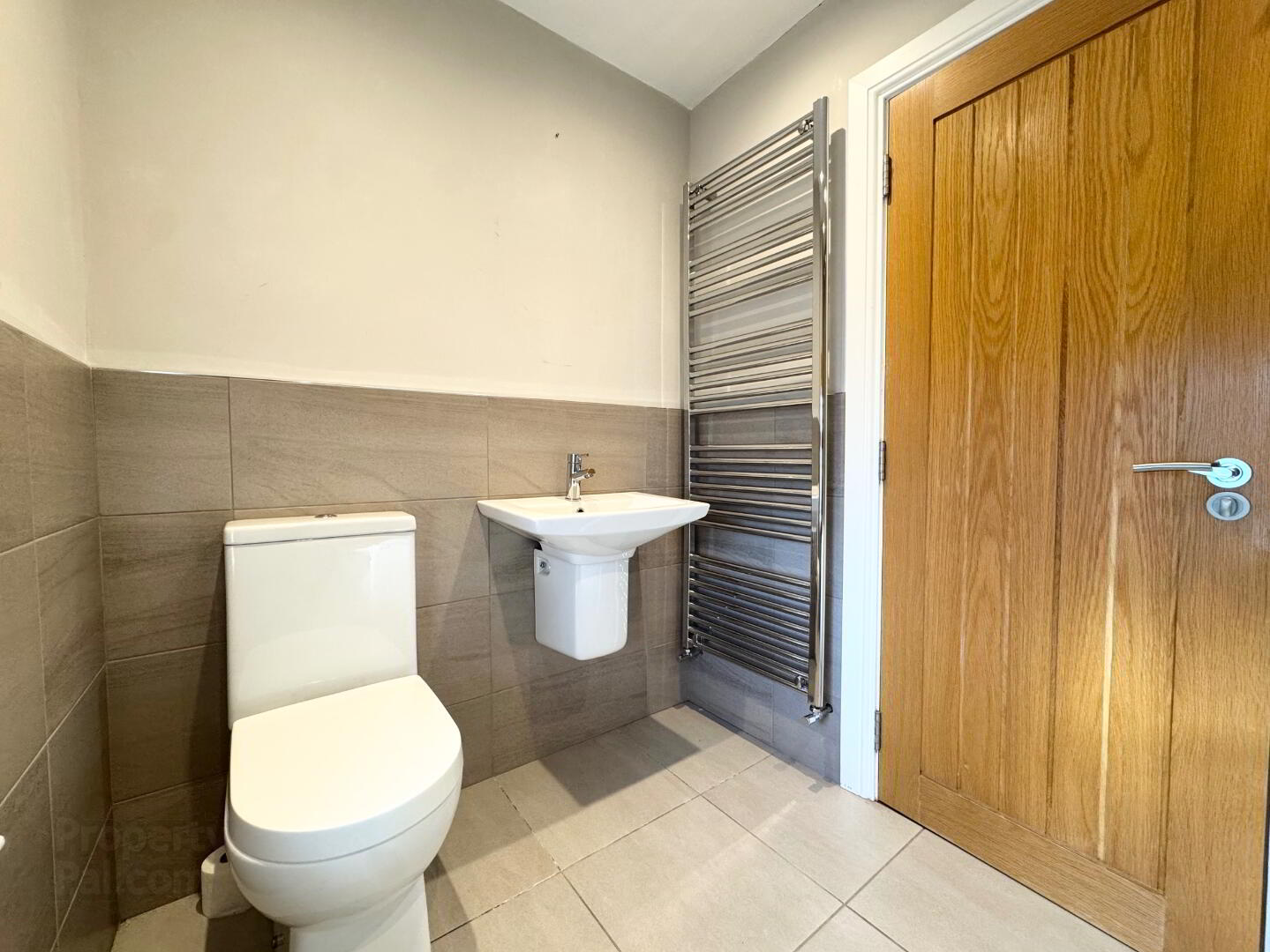 33 Moy Road 7 of 28
