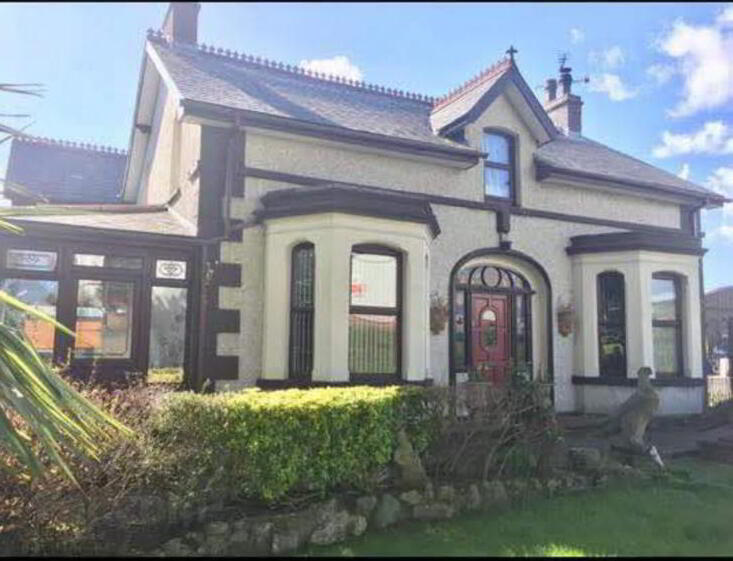 Albany Cottage, 16 Woodburn Road