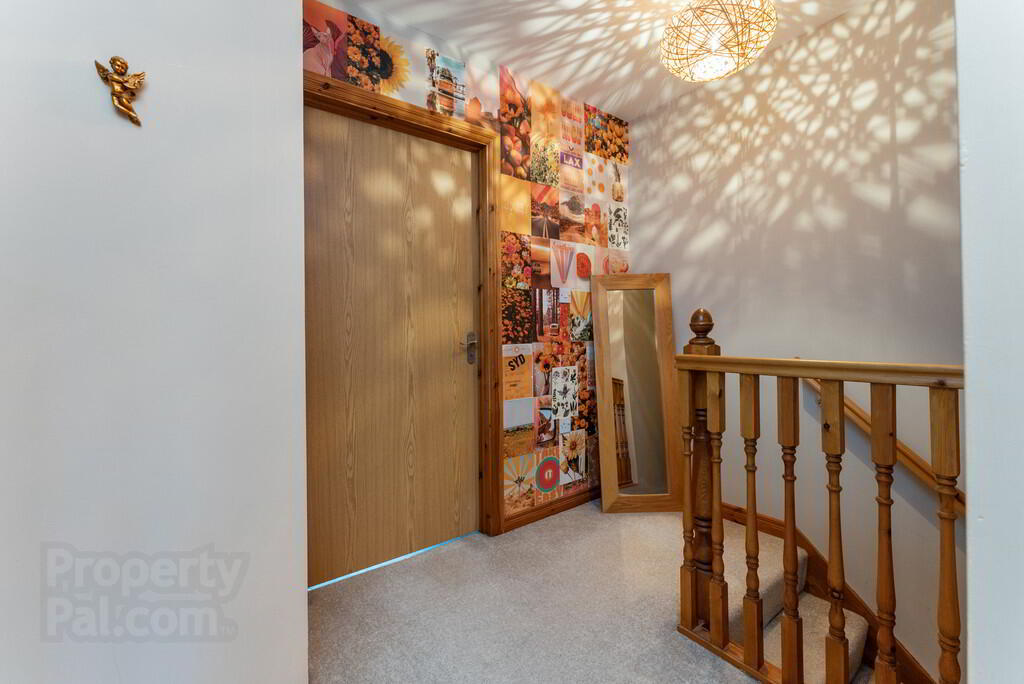 11 Lewis Avenue 9 of 17