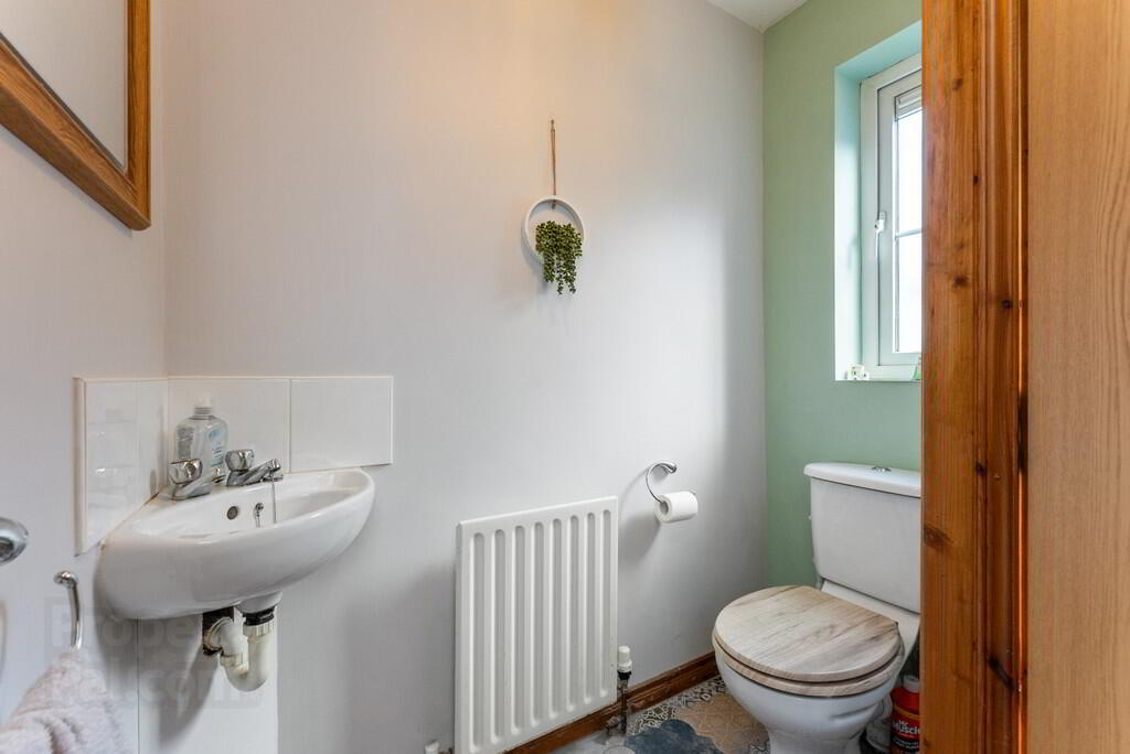 11 Lewis Avenue 8 of 17