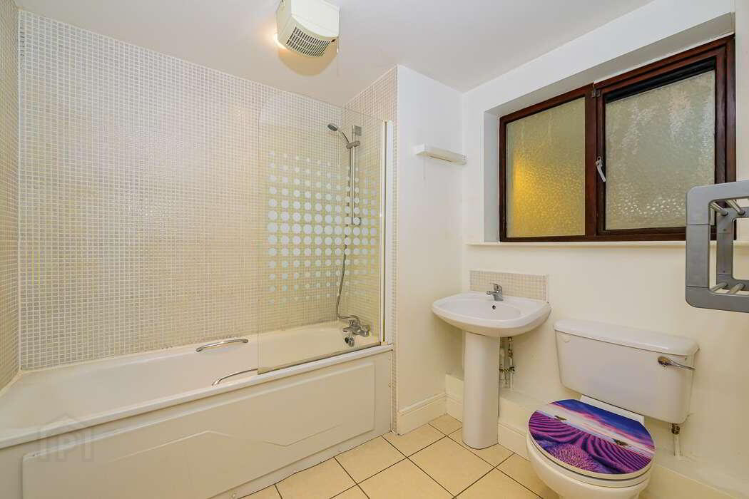 Apt 32, Killegland Meadows 9 of 20