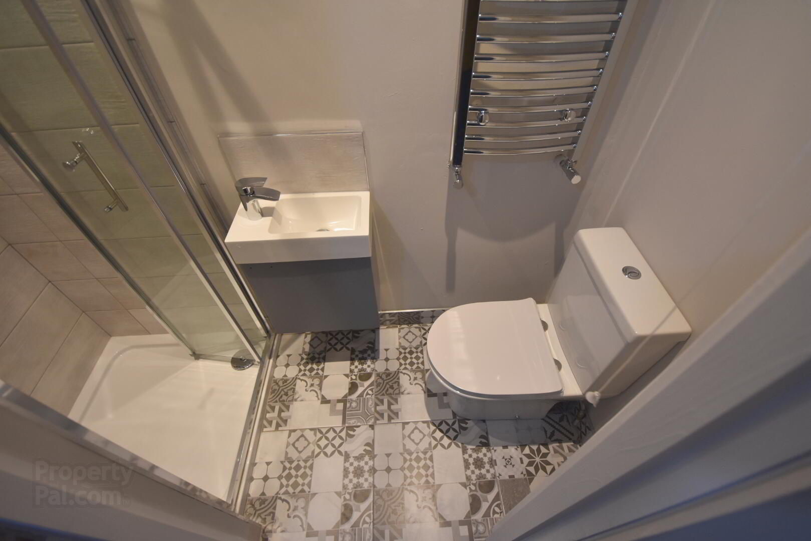 (hmo Registered), 67 Alexandra Park Avenue 13 of 28