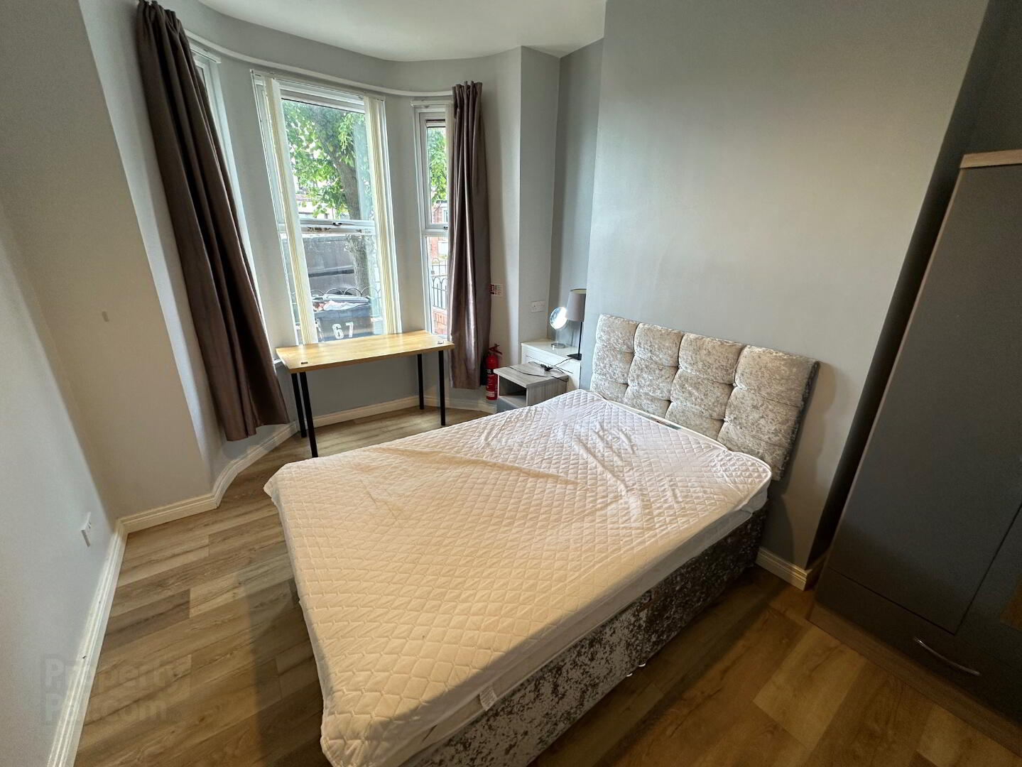 (hmo Registered), 67 Alexandra Park Avenue 4 of 28