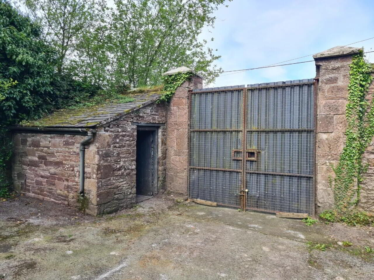 1 Old Barracks 6 of 29
