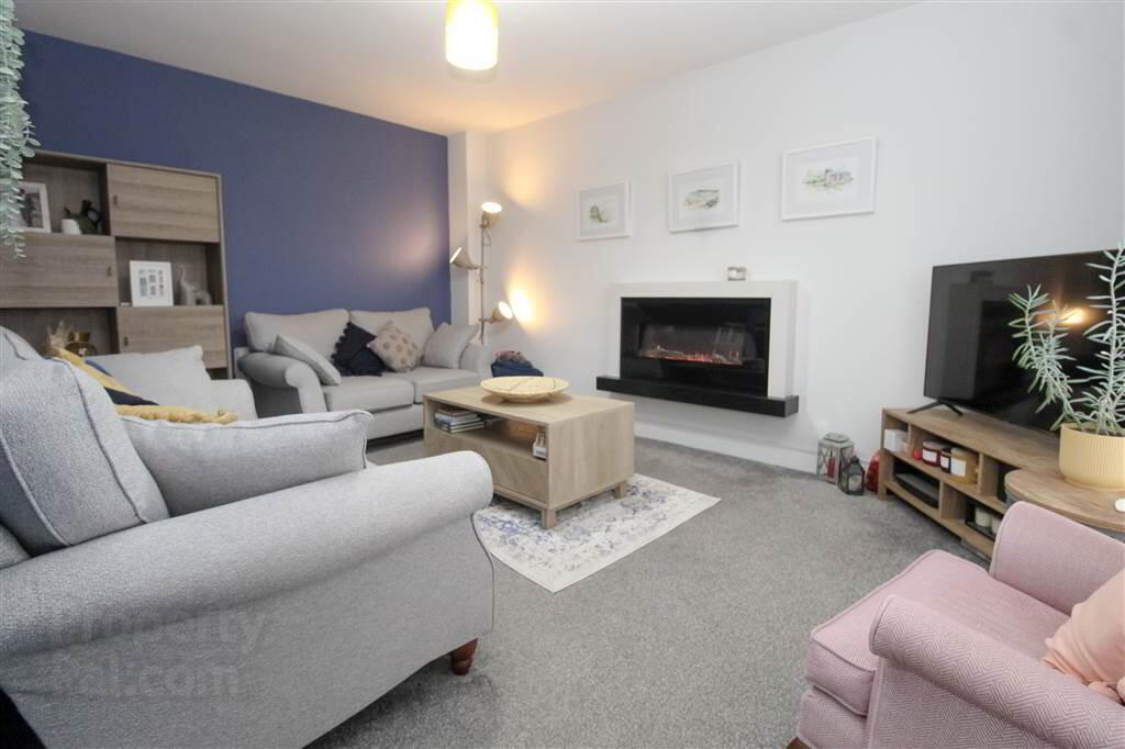 35 Millmount Village Drive 5 of 24