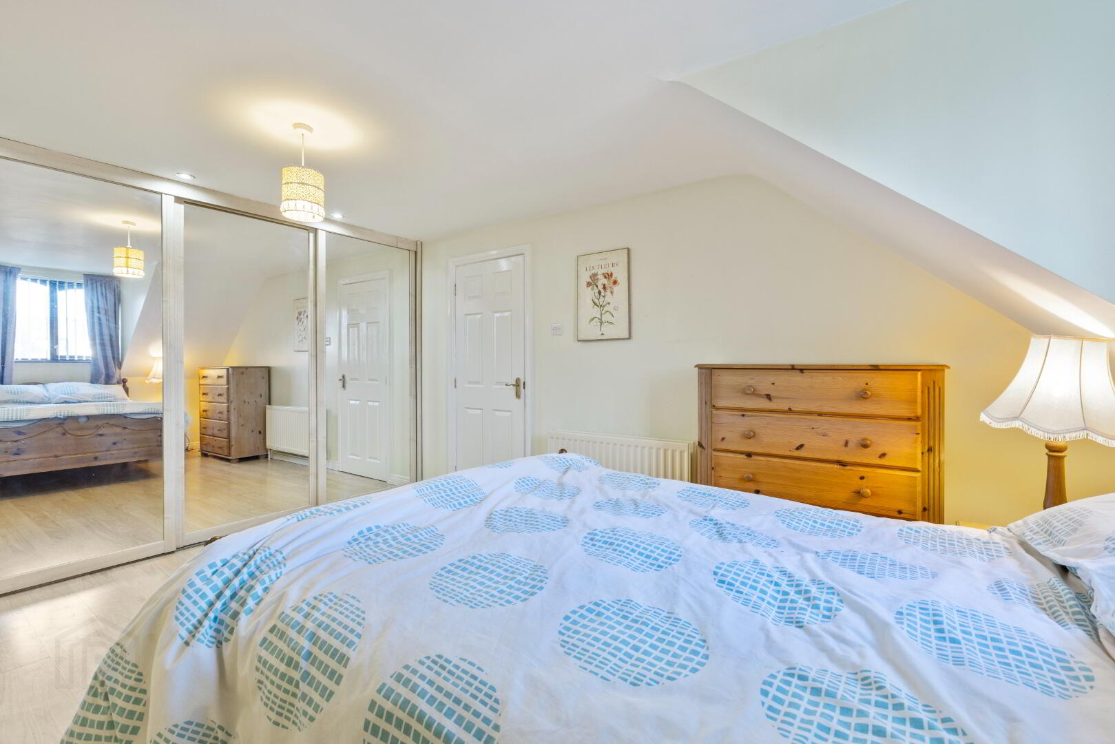 20 Farm Lodge Avenue 14 of 19