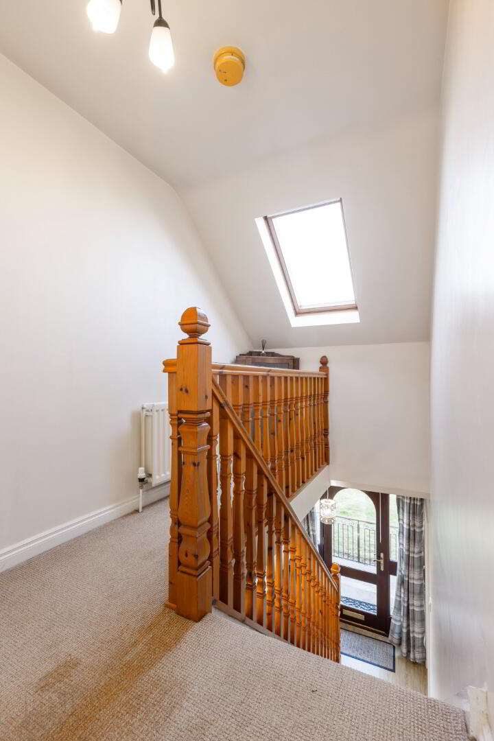 20 Farm Lodge Avenue 12 of 19