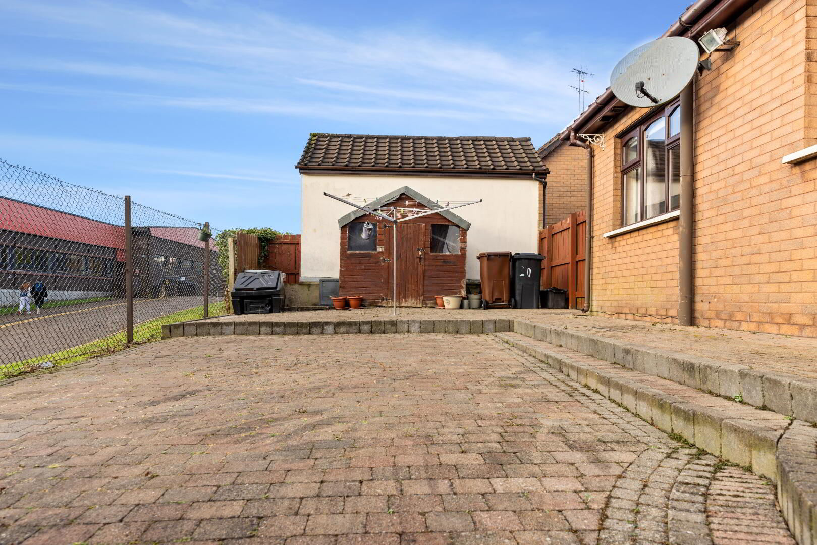 20 Farm Lodge Avenue 18 of 19