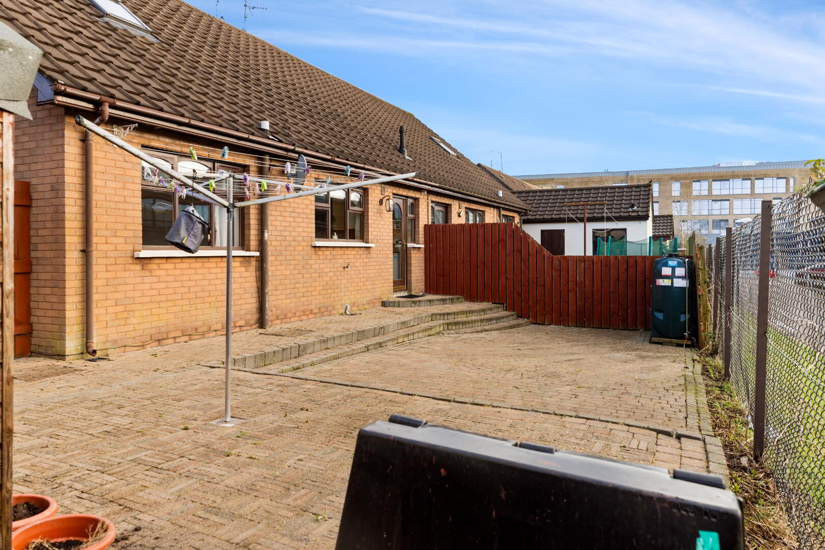 20 Farm Lodge Avenue 19 of 19
