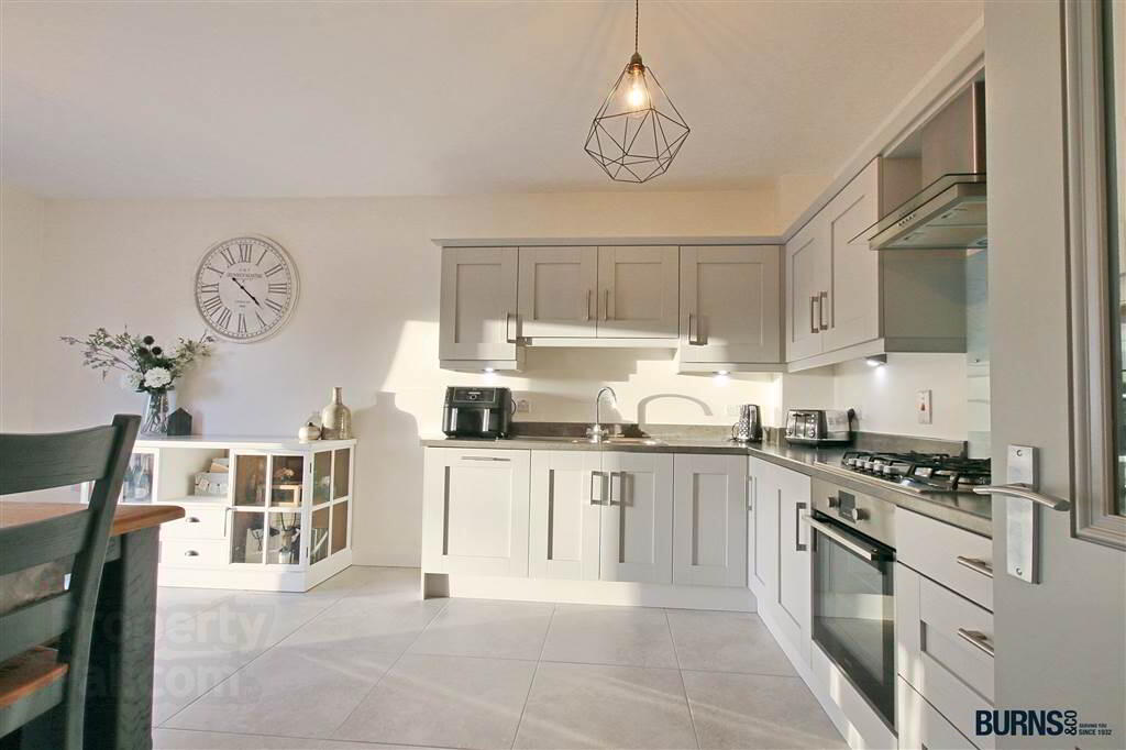 28 Barleyhill 9 of 25