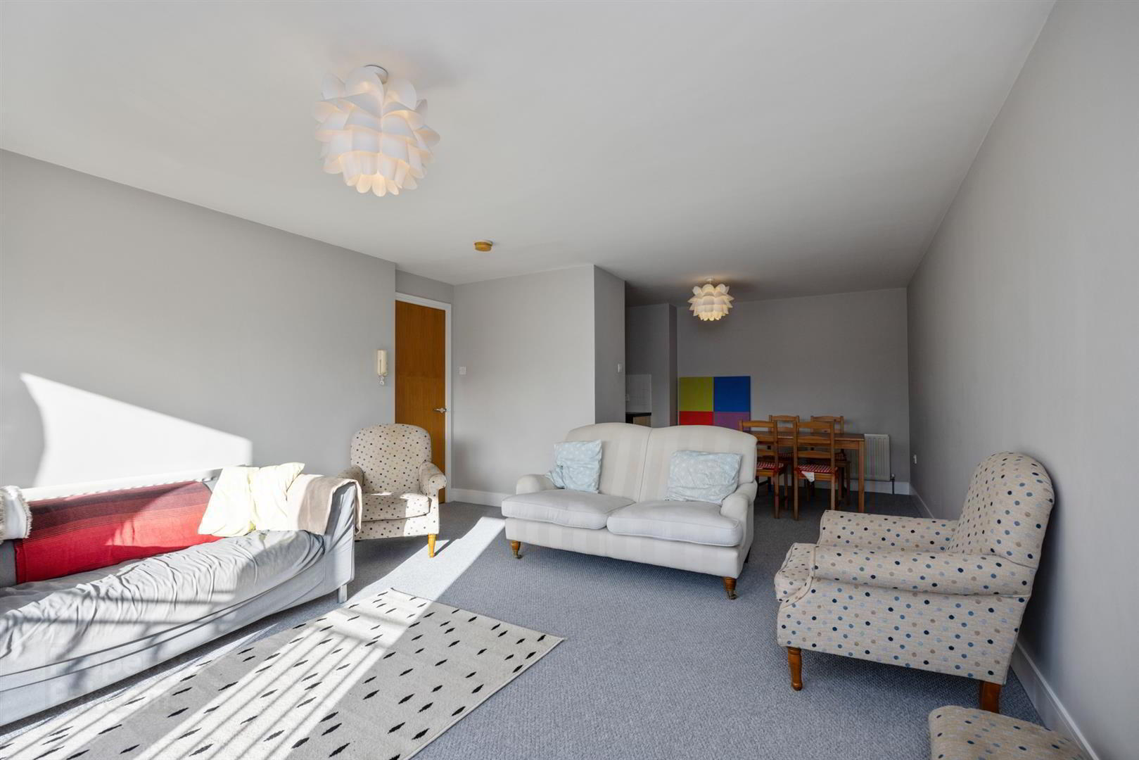 Apt 5 South, Studios 6 of 14