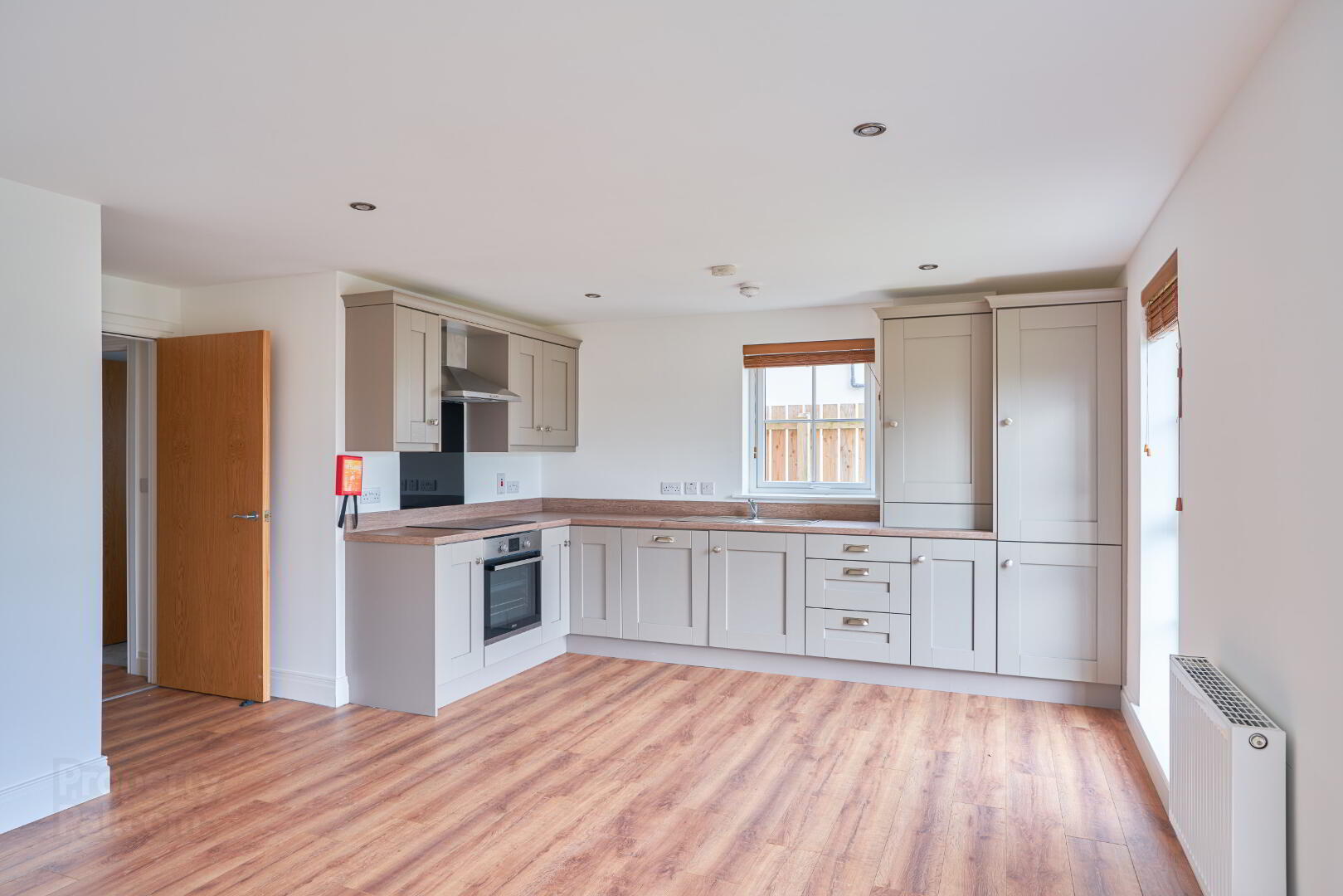 The Mayfair, 2 255 Birch Hill 4 of 20