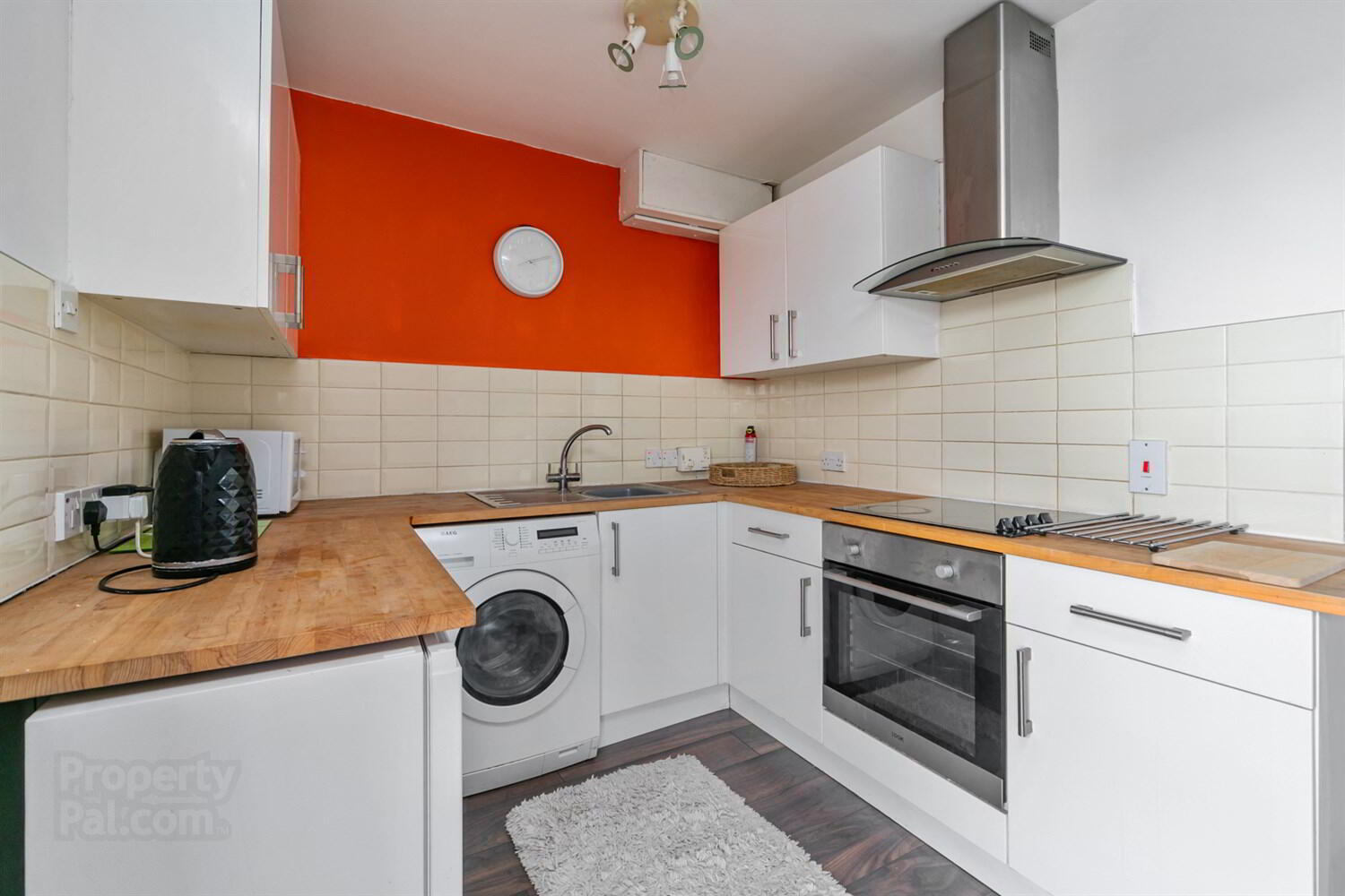Apt 22, Balmoral Court 17 of 17
