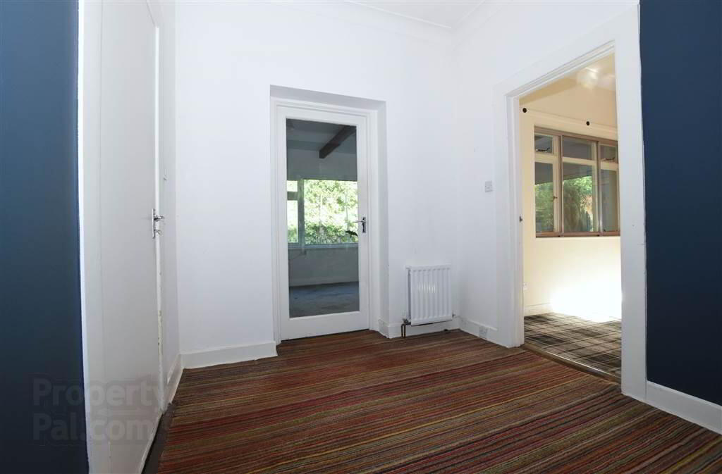 54 North Road 18 of 33