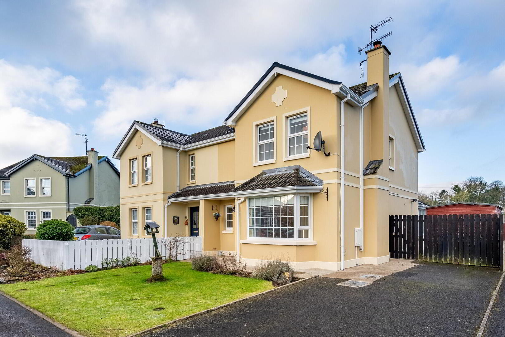 property description image