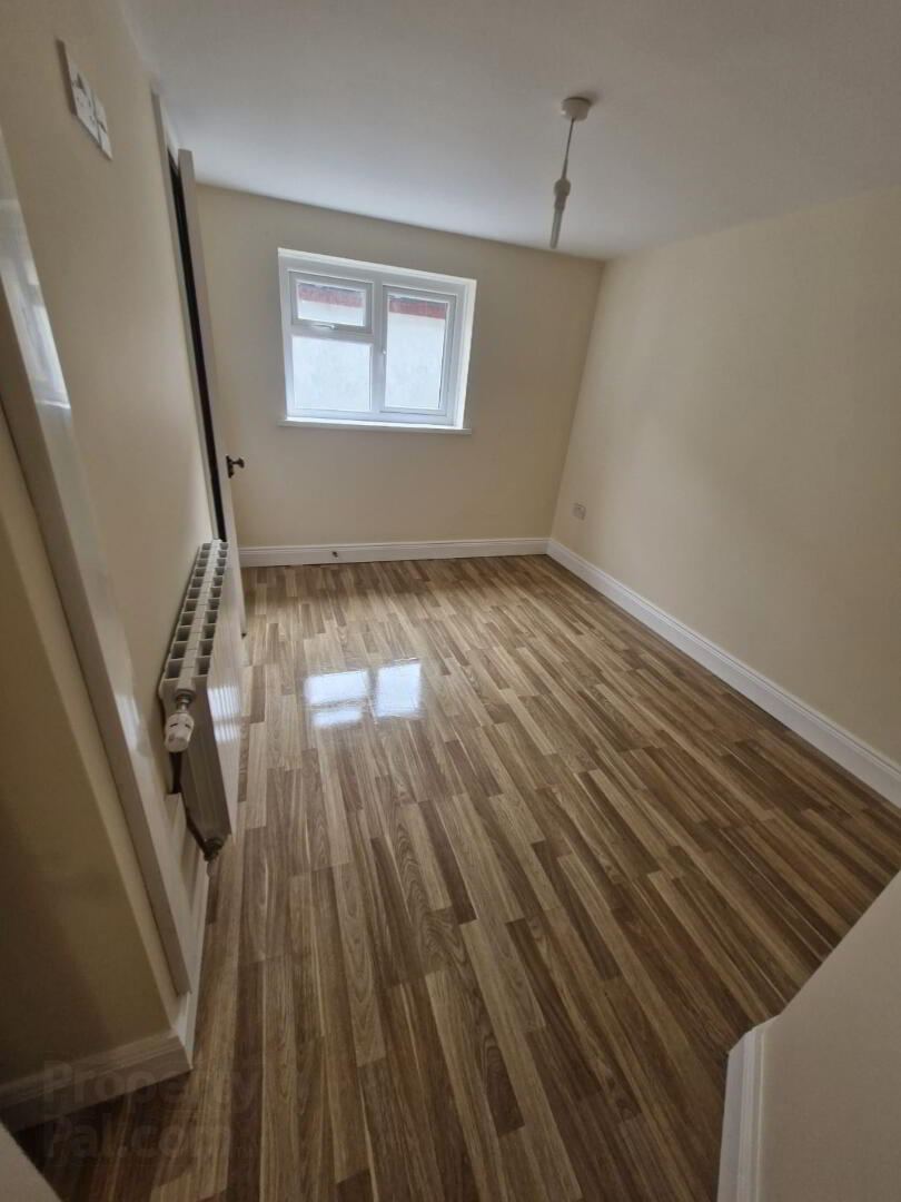 6b Newry Street 2 of 7