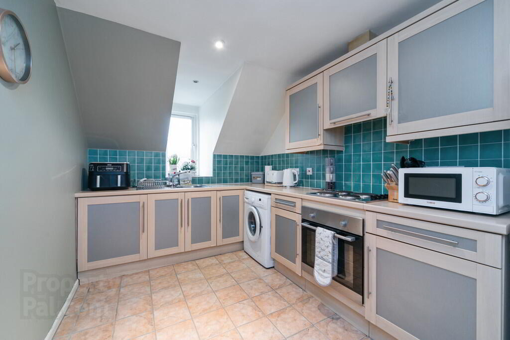 Apartment 12 Parkgate Place 5 of 10