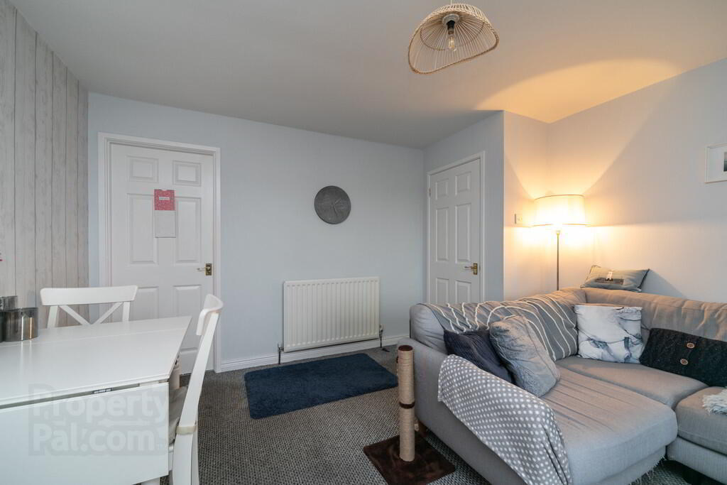 Apartment 12 Parkgate Place 4 of 10