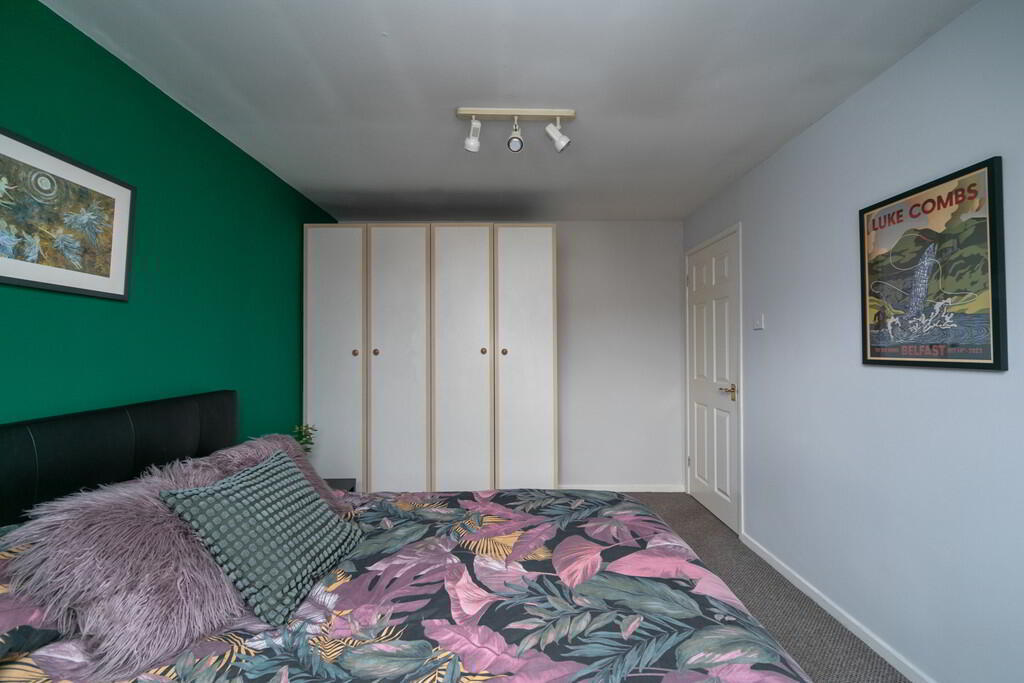 Apartment 12 Parkgate Place 8 of 10