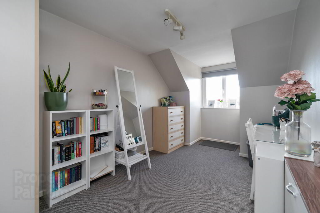 Apartment 12 Parkgate Place 9 of 10