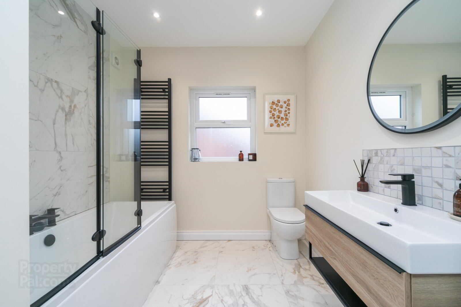 13 Kirkliston Gardens 18 of 21